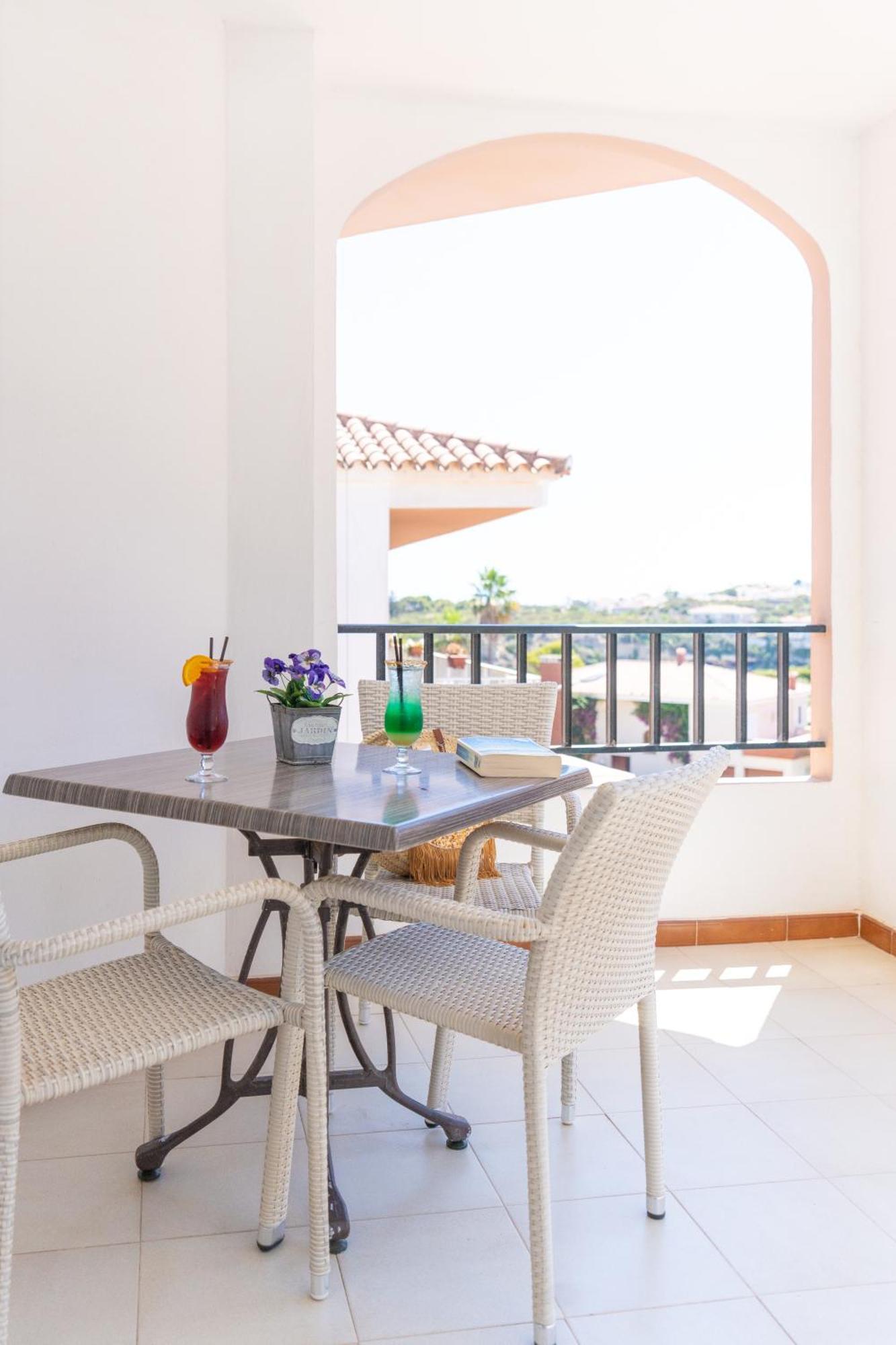 Apartamentos Royal Life Mahón Exterior foto